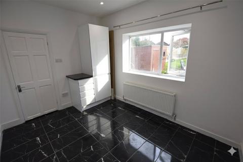 undefined, Straight Road, Romford RM3