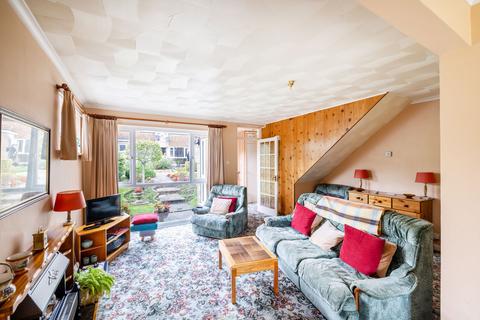 4 bedroom end of terrace house for sale, Greenacres, Oxted, RH8