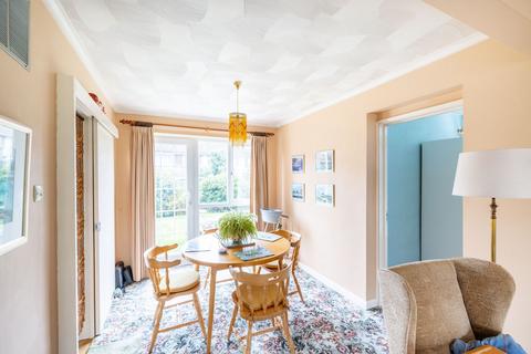 4 bedroom end of terrace house for sale, Greenacres, Oxted, RH8