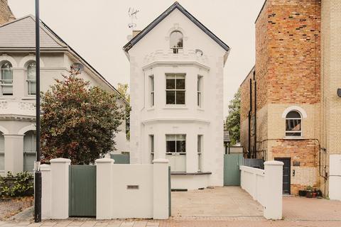 undefined, North Side, Wandsworth, SW18