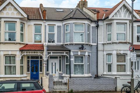 undefined, Eswyn Road, London, SW17