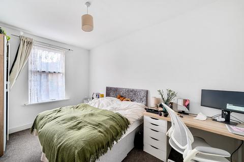 undefined, Eswyn Road, London, SW17