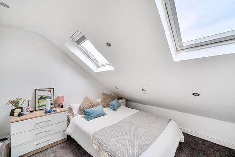 undefined, Eswyn Road, London, SW17