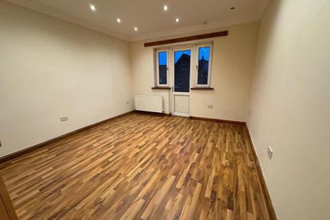 4 bedroom detached house to rent, Croydon CR0