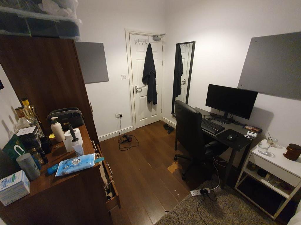 Bedroom 1 Reverse