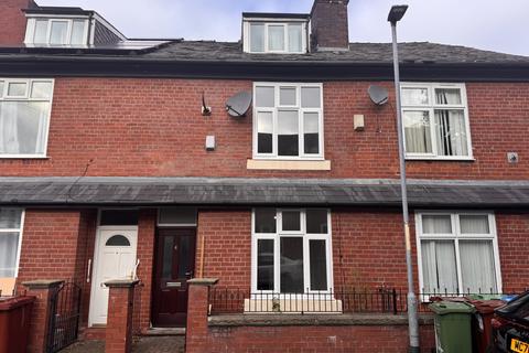 3 bedroom terraced house to rent, Claude Street, Manchester M8