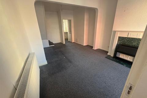 2 bedroom terraced house to rent, Elswick Street, Liverpool L8