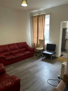 3 bedroom terraced house to rent, Claude Street, Manchester M8