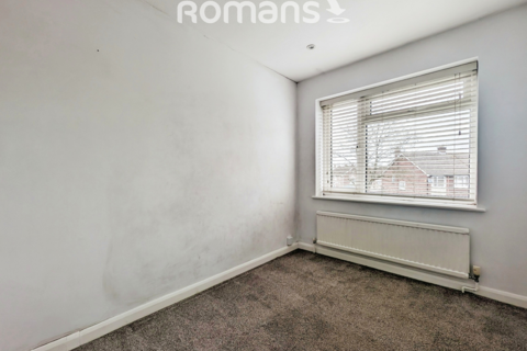 3 bedroom semi-detached house to rent, Hughenden Avenue, High Wycombe, HP13