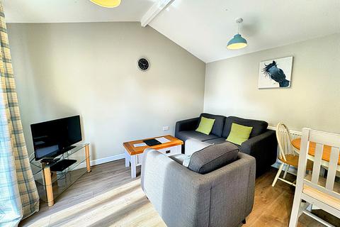 2 bedroom lodge to rent, Golden Cross, Hailsham, BN27
