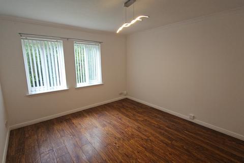 undefined, Valley Court, Hamilton, South Lanarkshire, ML3