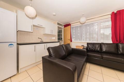 1 bedroom house to rent, St Dunstans Close, Canterbury