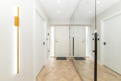 3 bedroom semi-detached house for sale, Artisan Mews,  Bromley, BR1