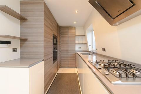 2 bedroom apartment to rent, Goodge Street, London W1T