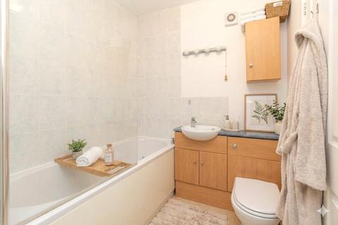 1 bedroom apartment for sale, Goodeve Park, Bristol BS9