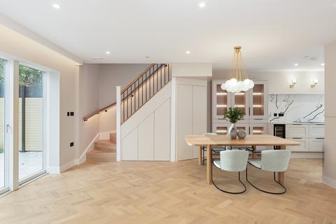 3 bedroom semi-detached house for sale, Artisan Mews, Bromley, Kent, BR1