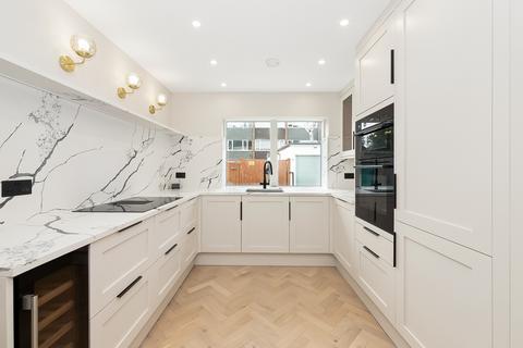 3 bedroom semi-detached house for sale, Artisan Mews, Bromley, Kent, BR1