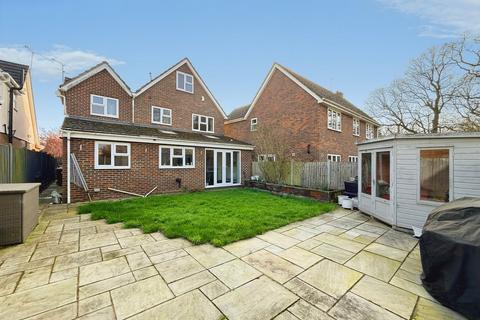 6 bedroom detached house for sale, Little Nell, Chelmsford, CM1