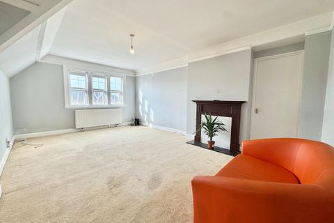 1 bedroom flat to rent, Beach Road, Westgate-on-Sea, Kent, CT8