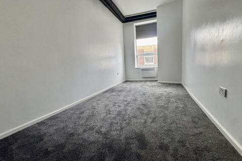 1 bedroom house to rent, 47-51 Daisy Hill, Dewsbury