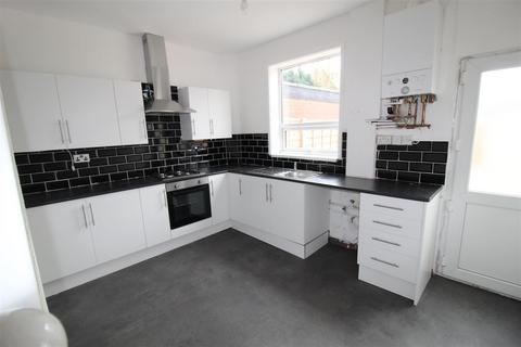 2 bedroom terraced house for sale, Bury Road, Bolton
