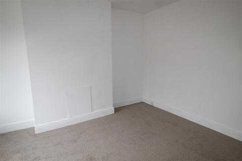 2 bedroom terraced house for sale, Bury Road, Bolton