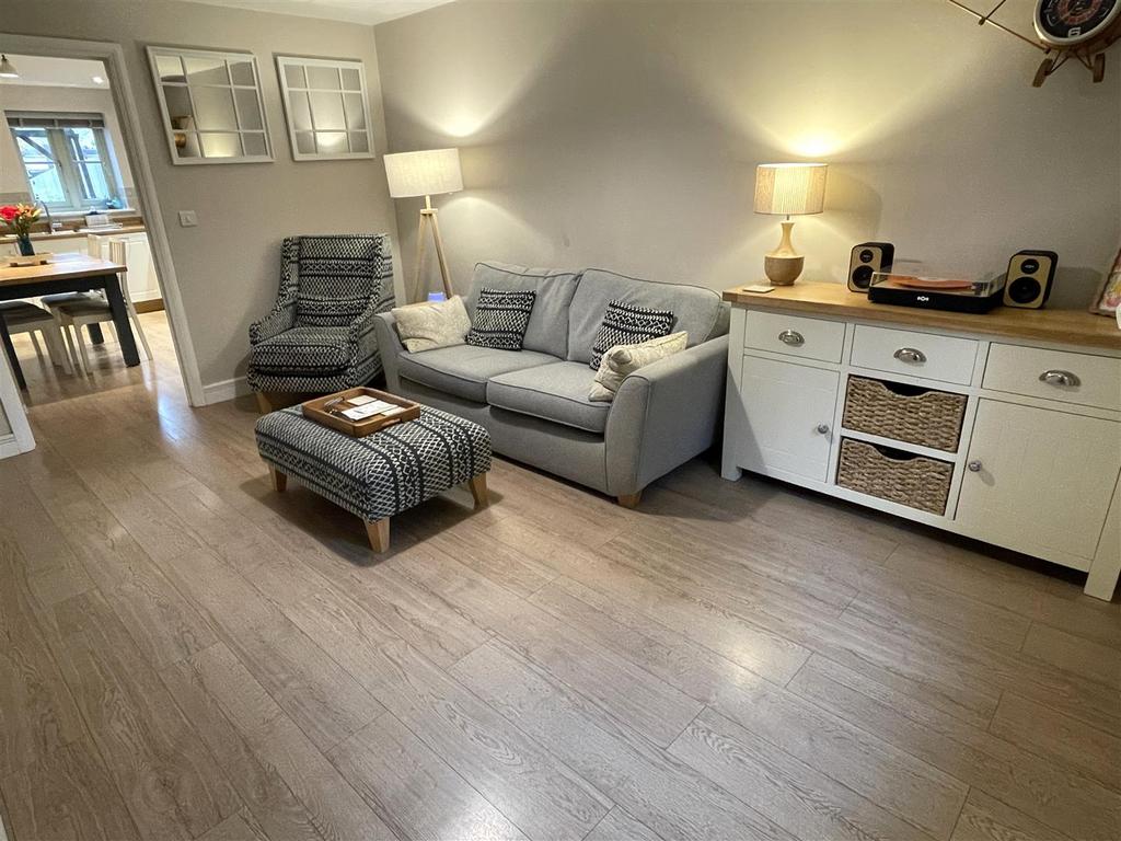 Sitting room.JPG