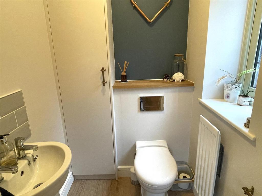 Cloakroom.JPG