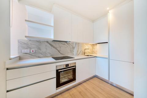 1 bedroom flat to rent, Voss Court, London, SW16