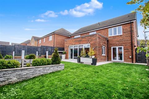 undefined, Beau Gardens, Marton