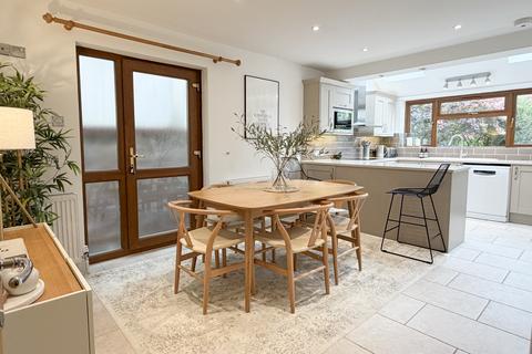 undefined, Chearsley, Buckinghamshire, HP18