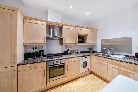 3 bedroom flat for sale, Oxford Drive, London Bridge, London, SE1
