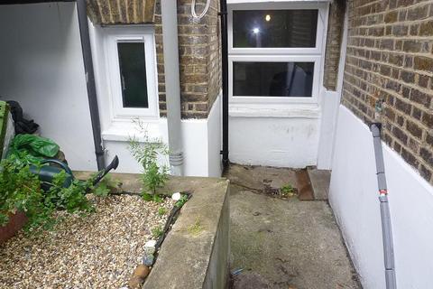 1 bedroom flat to rent, Geoffrey Road, London, SE4