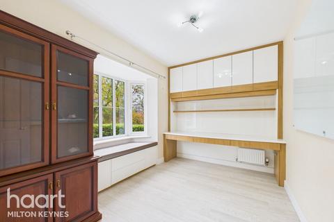 undefined, Berrichon Crescent, Milton Keynes