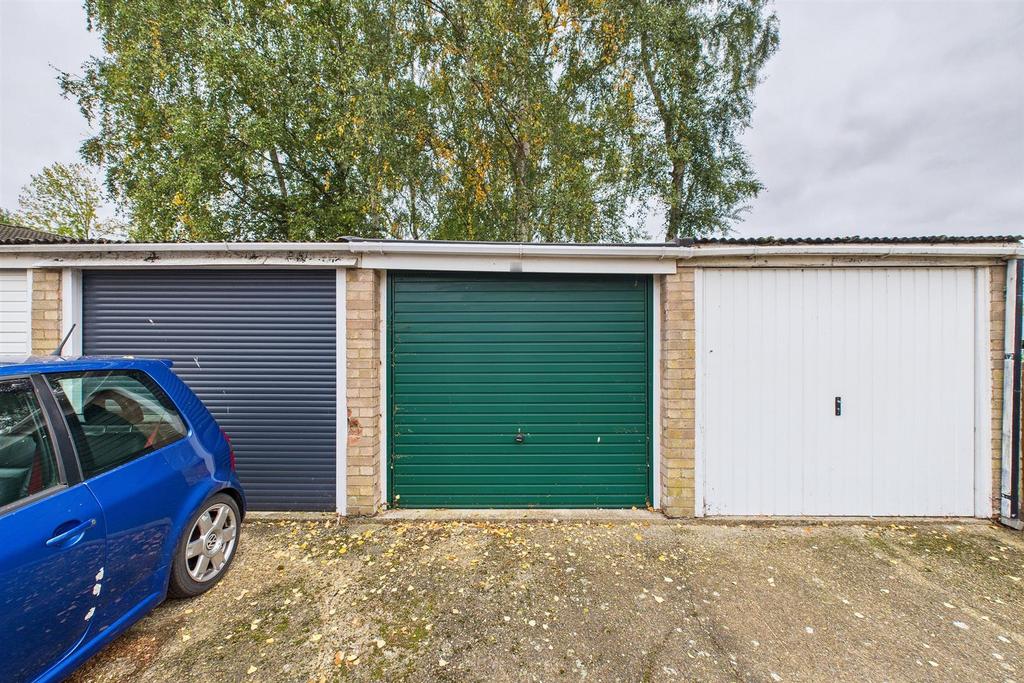 Garage.jpg