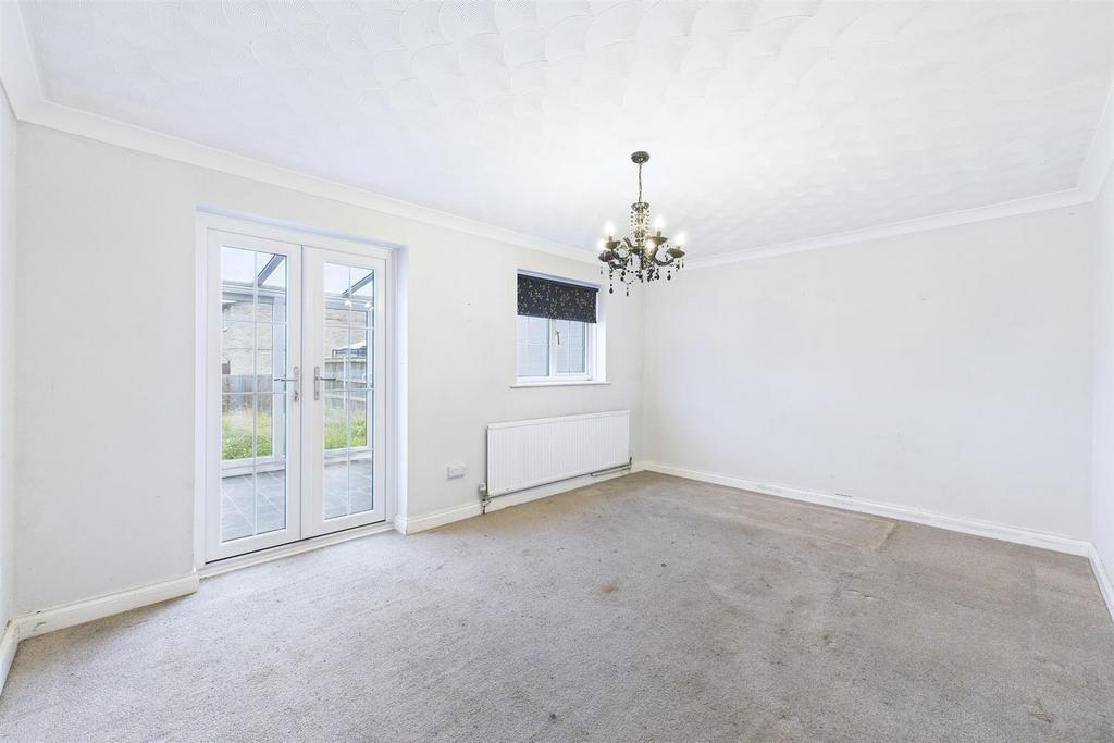 Living Room.jpg
