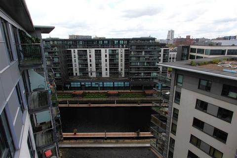 2 bedroom flat to rent, Crozier House, Leeds Dock