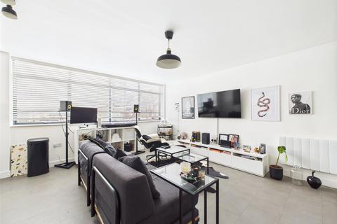 2 bedroom apartment for sale, Three Cocks Lane, Gloucester, Gloucestershire, GL1