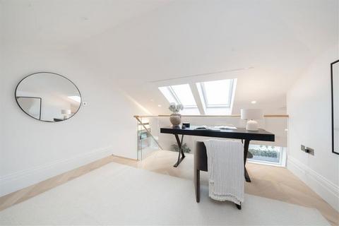 2 bedroom flat for sale, Redcliffe Gardens, London SW10