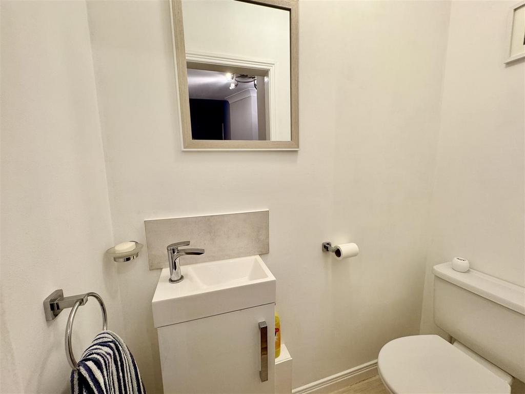 Ground floor wc