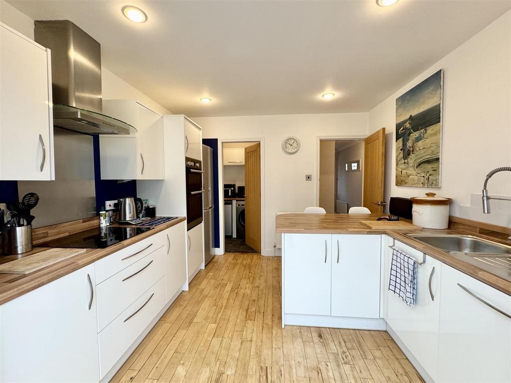 Breakfast kitchen