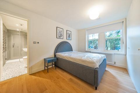 3 bedroom flat to rent, Bridge Avenue Mansions, Bridge Avenue, London, W6