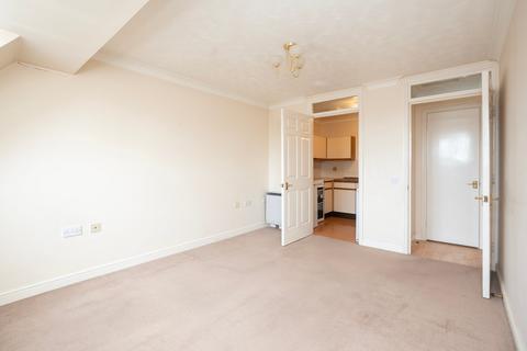 1 bedroom apartment for sale, Willoughby Road, Boston, PE21