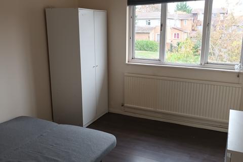 undefined, Wimbledon Place, Bradwell Common MK13