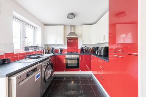 3 bedroom house for sale, Ribblesdale Avenue, Friern Barnet, London, N11