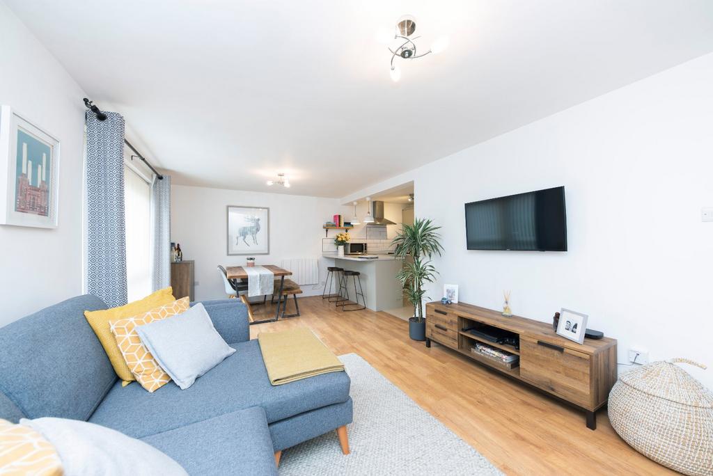 Open Plan Louge