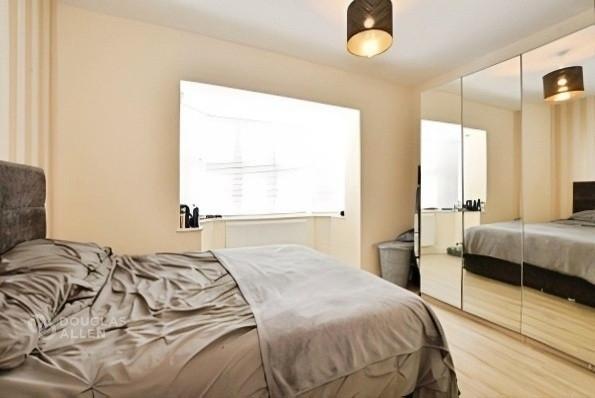 4d7de057-bed2