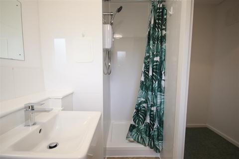 Studio to rent, Armitage Way, Cambridge CB4