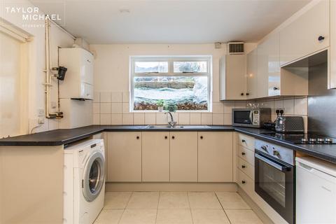 6 bedroom terraced house to rent, Hollingbury Road, Brighton