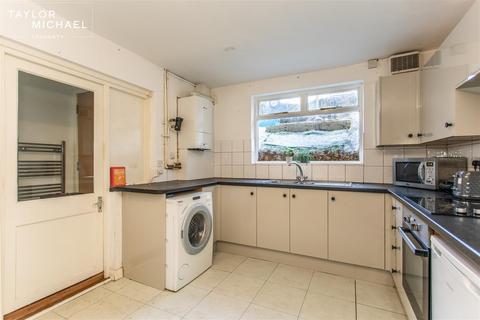 6 bedroom terraced house to rent, Hollingbury Road, Brighton